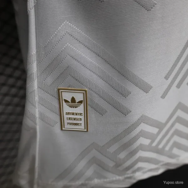 Version 26-27 Juventus White with Dark Green Special Edition Jersey