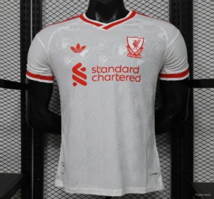10 Version 26-27 Liverpool White Jersey