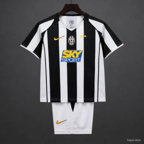 04-05 Juventus Home Jersey