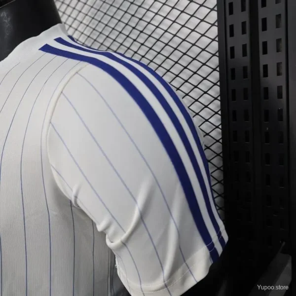 Version 25-26 Chelsea Adidas Original Terrace Icons WHITE Jersey