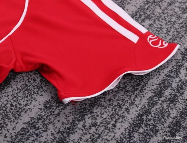 3 06-08 Liverpool Red Home Jersey