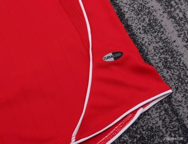 4 06-08 Liverpool Red Home Jersey