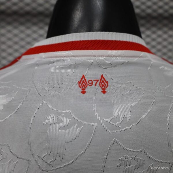 5 Version 26-27 Liverpool White Jersey