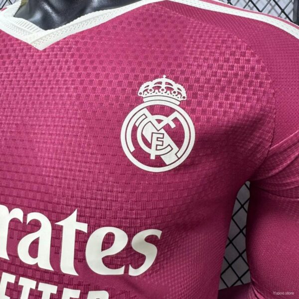 6 Version 26-27 Real Madrid Third Long Sleeve Jersey