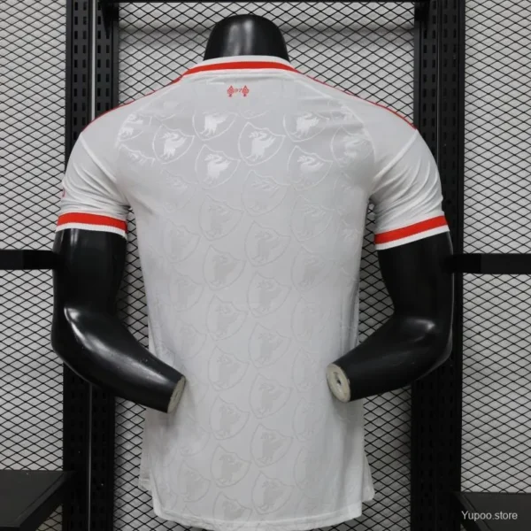 7 Version 26-27 Liverpool White Jersey