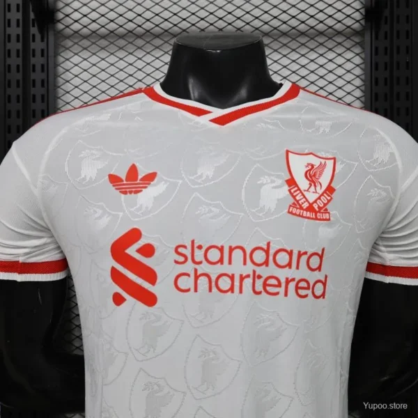 8 Version 26-27 Liverpool White Jersey