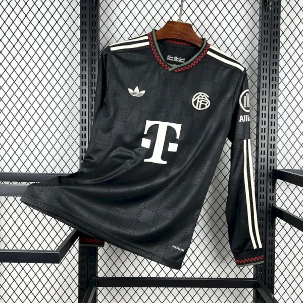 Mens Bayern Munich Third Long Sleeve Jersey