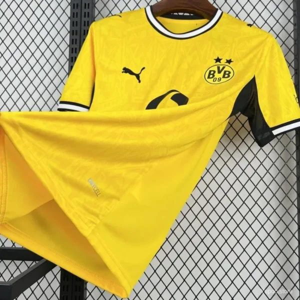 6 Borussia Dormunt Jersey Home