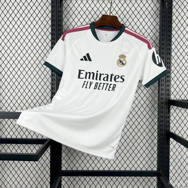 8 Real Madrid Jersey Home