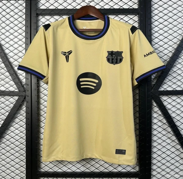 8 Barcelona Jersey Away
