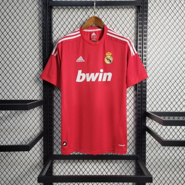 10 Retro11-12 Real Madrid Away