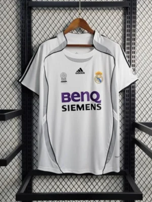 11 Retro 06-07 Real Madrid Home