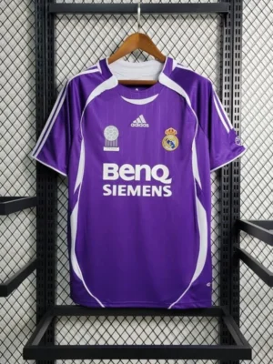 11 Retro 06-07 Real Madrid Third