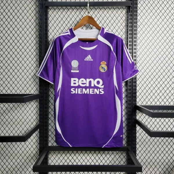 11 Retro 06-07 Real Madrid Third
