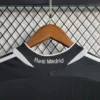 2 Retro 06-07 Real Madrid Away
