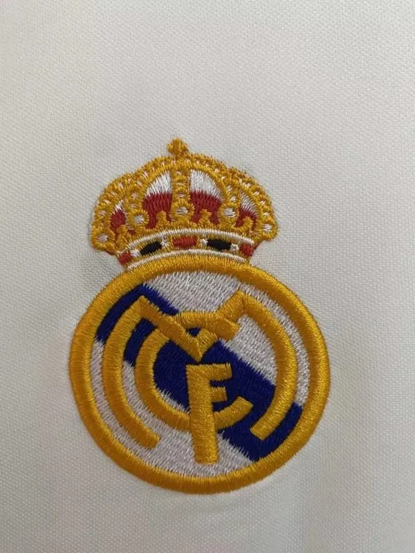 2 Retro 01-02 Real Madrid Home
