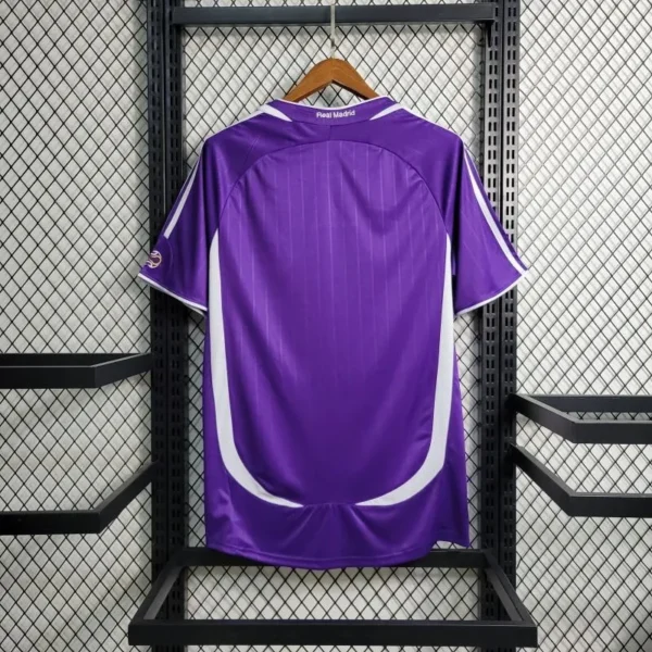 3 Retro 06-07 Real Madrid Third