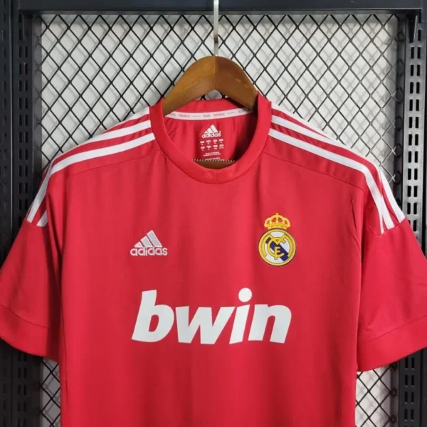4 Retro11-12 Real Madrid Away