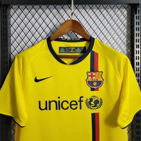 7 Retro 08-09 Barcelona Away