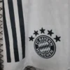 8 Bayern Munich Home Shorts 2025-2026