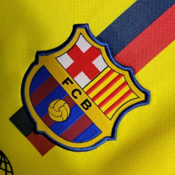 8 Retro 08-09 Barcelona Away