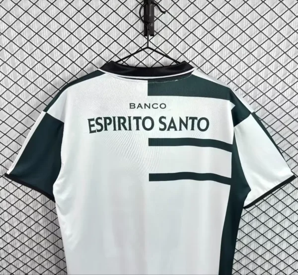 3 02-03 Sporting CP Third Jersey