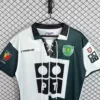 4 02-03 Sporting CP Third Jersey