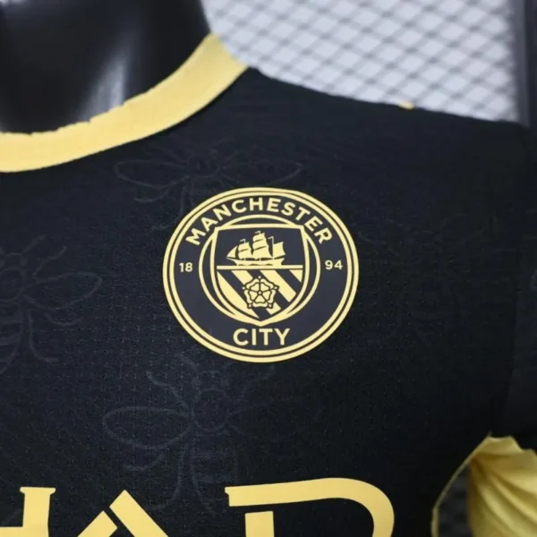 7 26-27 Manchester City Away Jersey