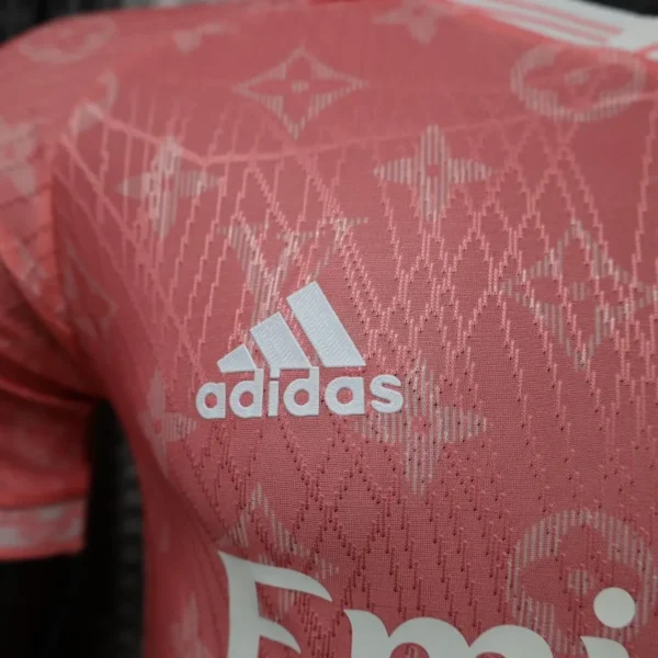 8 26-27 Real Madrid Special Edition Jersey