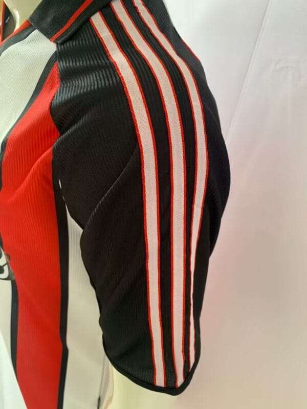 00-01 River Plate Away Red-White Stripes Jersey 00-01 River Plate Away Red-White Stripes Jersey