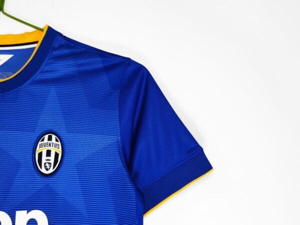 14-15 Juventus Royal Blue with Yellow Accents Away Jersey 14-15 Juventus Royal Blue with Yellow Accents Away Jersey