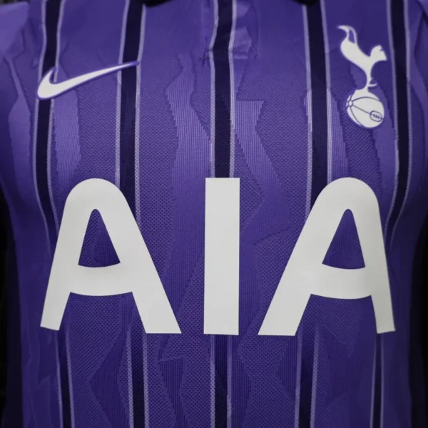 5 Tottenham Hotspur Third Purple Stripes Jersey