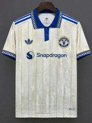 Manchester United Special Beige Vertical Stripes Collage Graphics Jersey