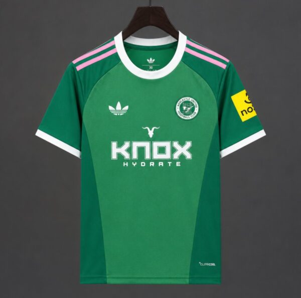 Newcastle United Goalkeeper Green Jersey Newcastle United Goalkeeper Green Jersey