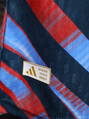 Version 26-27 Arsenal FC Training Jersey