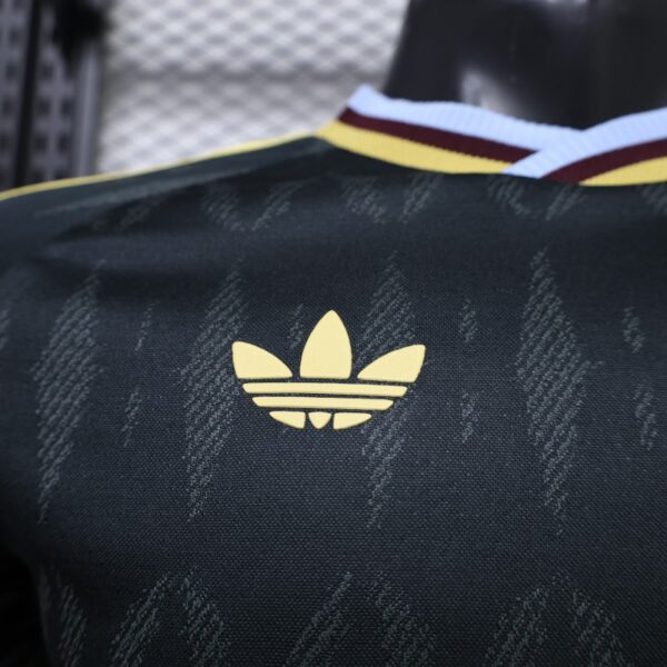 Version 26-27 Aston Villa FC Away Black Jersey Version 26-27 Aston Villa FC Away Black Jersey