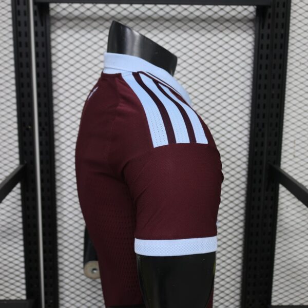 Version 26-27 Aston Villa FC Home Maroon Jersey With Sponsor