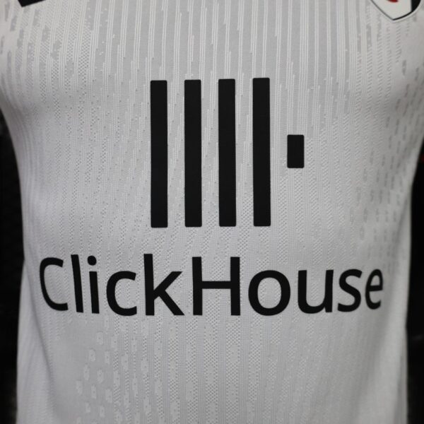 Version 26-27 Fulham Home Jersey