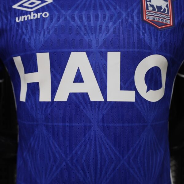 Version 26-27 Ipswich Town FC Home Blue Jersey