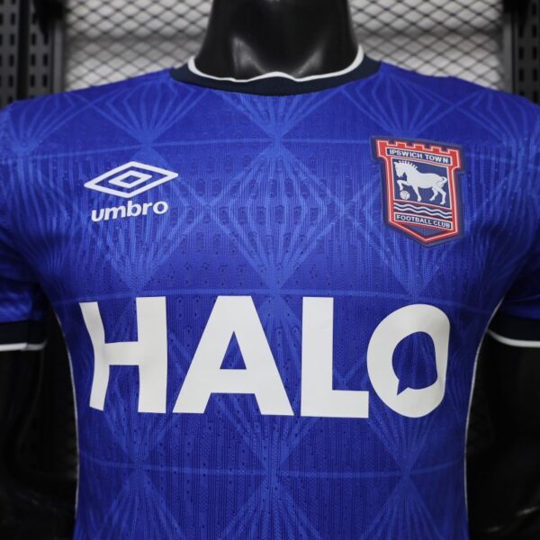 Version 26-27 Ipswich Town FC Home Blue Jersey