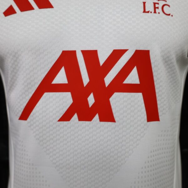 Version 26-27 Liverpool White Training Jersey