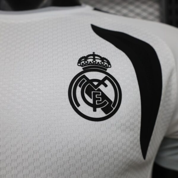 Version 26-27 Real Madrid CF Home White Jersey Version 26-27 Real Madrid CF Home White Jersey