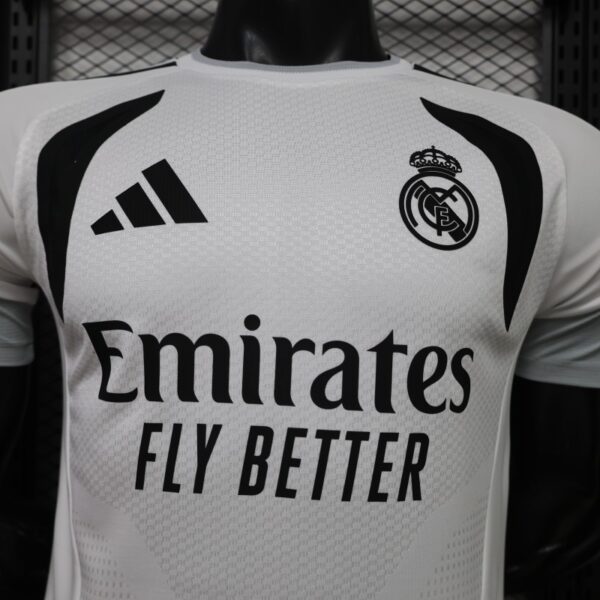 Version 26-27 Real Madrid CF Home White Jersey Version 26-27 Real Madrid CF Home White Jersey