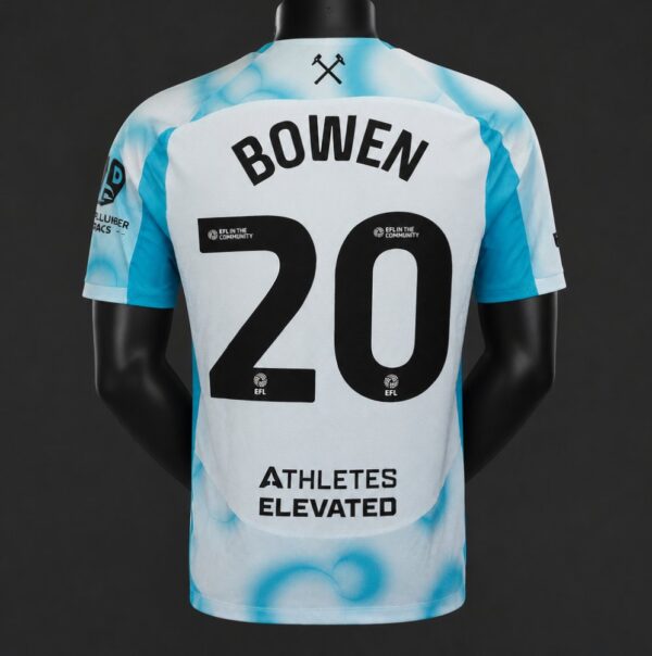 Version 26-27 West Ham United Third White & Blue Jersey