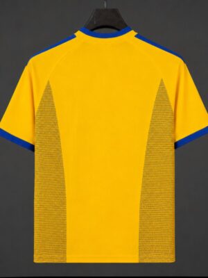 2002 Sweden Home Jersey
