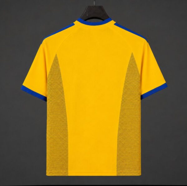 2002 Sweden Home Jersey